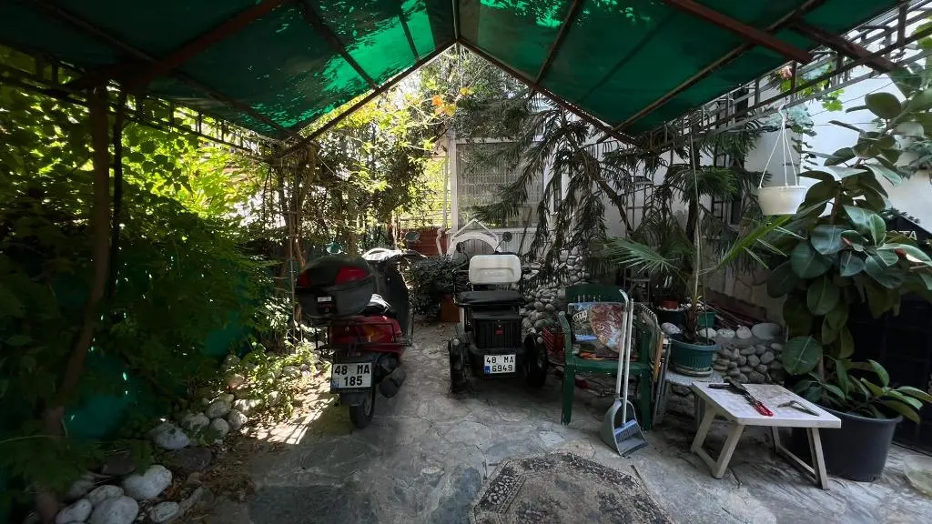 Property in Foca Calis